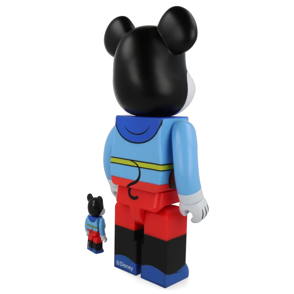 400% + 100% Bearbrick Mickey Mouse Brave Little Tailor 8 400% + 100% Bearbrick Mickey Mouse Brave Little Tailor – Image 6