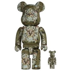 400% + 100% Bearbrick Much In Love (Yuuki Ogura)