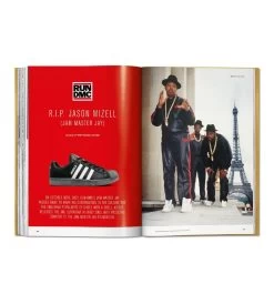 Taschen Sneaker Freaker - The Ultimate Sneaker Book -Jouets Séries Magasin 40564