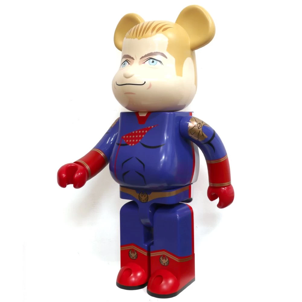 1000% Bearbrick Homelander (The Boys) 7 1000% Bearbrick Homelander (The Boys) – Image 5