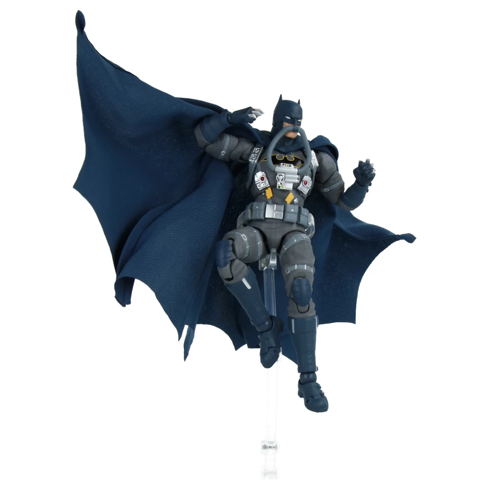 Batman Hush - Figurine Mafex - Stealth Jumper Batman 4 Batman Hush - Figurine Mafex - Stealth Jumper Batman – Image 2