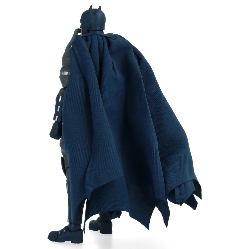 Batman Hush - Figurine Mafex - Stealth Jumper Batman 10 Batman Hush - Figurine Mafex - Stealth Jumper Batman – Image 8