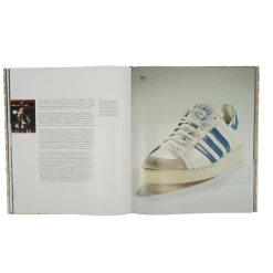 Out Of The Box - The Rise Of Sneaker Culture -Jouets Séries Magasin outofbox7