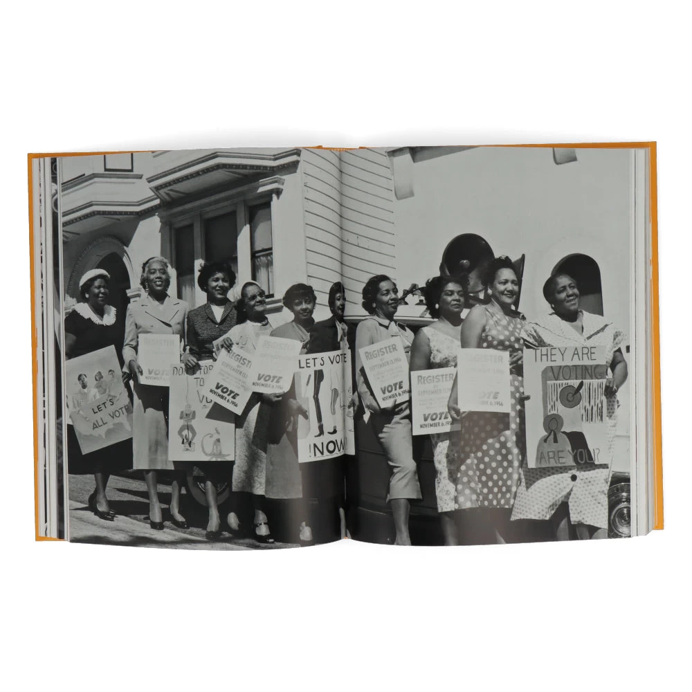 Strikethrough : Typographic Messages Of Protest 6 Strikethrough : Typographic Messages Of Protest – Image 4